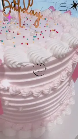 Pasteles en crema chantillí #fypシ #pasteles #decoraciondepasteles #tendencia #anavazquez2000 