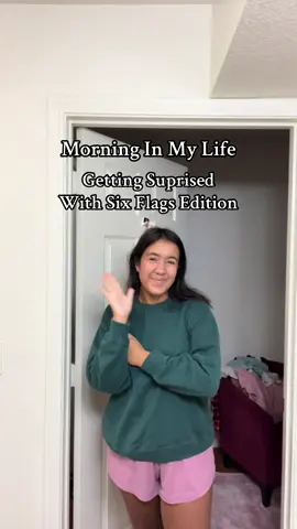 #morningroutine #grwm #fyp #sixflags #viral #viralvideo #collegelife #trending #foryou #collegegirl #collegedorm #dunkin #college 