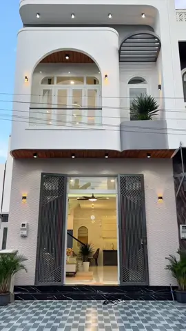 •	Mẫu nhà 1 trệt 1 lầu hot nhất tháng 8! Thiết kế hiện đại – full công năng – giá siêu hợp lý 🏡 	•	Bạn đang tìm nhà 1 trệt 1 lầu đẹp – tiện nghi – hợp túi tiền? Đây là gợi ý hoàn hảo! 📍 #NhaDep #thietkenhadepvn #xaydung #xaydung #xaynhahiendai 