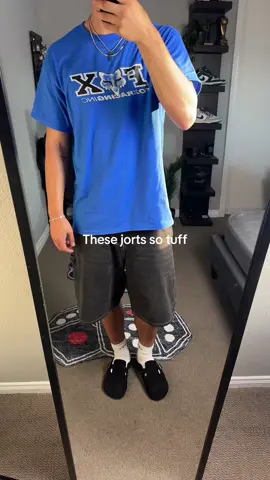 Baggy carpenter jorts are so tuff #pacsun #jorts #jortszn #baggyjorts #denimshorts 