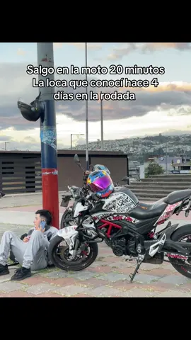 Cansona 😤 #stuntquito #stunt #locaa #moto 