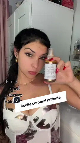 Aceite corporal brillante ##oilyskincare #bestmakeupforoilyskin #shimmerbodyoil 