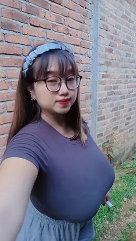 m4nga4n watu mas😁😁🤣