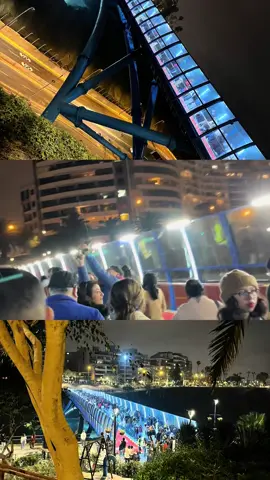El nuevo puente de La Paz en #miraflores_lima_peru #barrancolimaperu #costaverdeperu es bien lindo el puente no entiendo porque dicen q es mucha luz si así está genial 