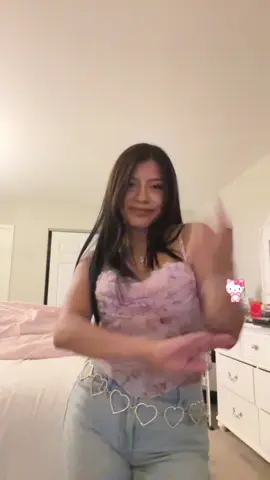 katseye ate this up 🥛 i love watching other girlies dance to this 💞 #katseye #gap 