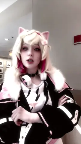 i just wanted to show off my ita bag #hololive #fuwamoco #hololivecosplay #mococoabyssgard #cosplay 
