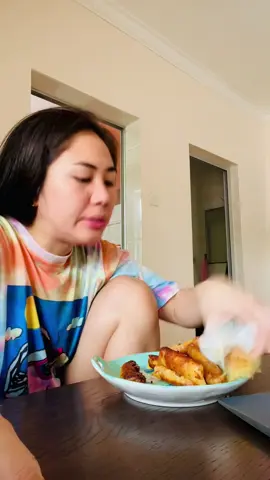 Lumpia 🤤🫶🏻#fyp #trending #fyp #lakingmilo☺️💜 #creatorsearchinsights @yellowHolic0711💛❣️💜 @milo29💜 