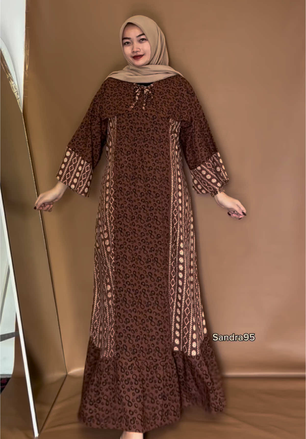 Cakep banget dressnya #dress #dresscantik #gamis #gamiskekinian #gamisrayon 