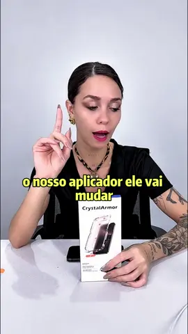 As películas CrystalArmor tem resistência 9 contra arranhões e possui duas versões sendo uma com proteção de privacidade no ângulo de 28 graus para ambos os lados! Elas não absorvem água na tela e não marca impressão digital! Totalmente tecnológico e com alta qualidade! Corre para garantir a sua 😎 #crystalArmor #qualidade #privacidade #iphone #tecnologia 