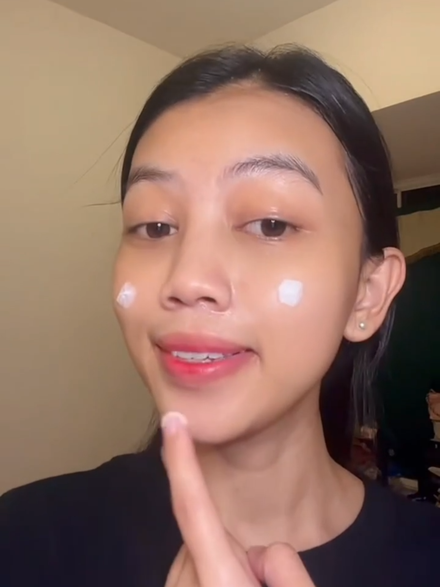 Secandu itu sama moistnya dari Drve😭🥰💖#skincareroutine #skincaretips #skincareproducts #healthyskin #cantikalami #kulitcerah #kulitlembap #kamuharuspunya😍😍 #foryourbeauty #skincareviral #drve #glassskin #glowyskin #viral #fyp #drveskincare #drveskincarebpom #paydaysale #gajiansale