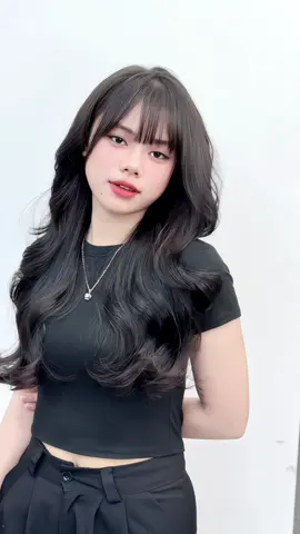 Có lẽ cuộc gặp gỡ đẹp nhất trên thế gian .. Là gặp được phiên bản tốt hơn của chính mình 🤍  #xoăn #xoăn_sóng_lơi #thếlâm #myhair #viral