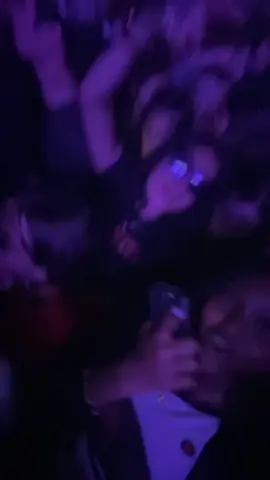 I’m lit at concerts. my favorite shit ever #tmonieee