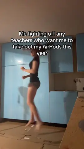 We will be fighting #school #fyp #airpods #targetaudience #viral 