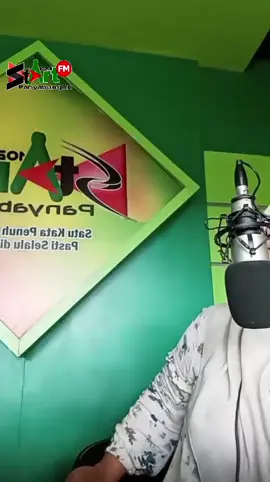 Musik Tapian Nauli dengan sajian lagu batak menemani ruang dengar Sahabat StArt FM bersama Novi