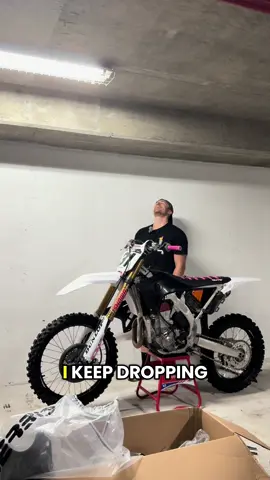 Anyone else get unnecessarily mad when working on your bike/car? #crf450r #mechaniclife 