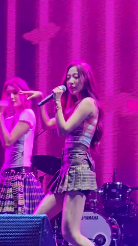 [Fancam] Stella - Butterflies at lalafest2025 #lalafest2025 #hearts2hearts #하츠투하츠 #stella 