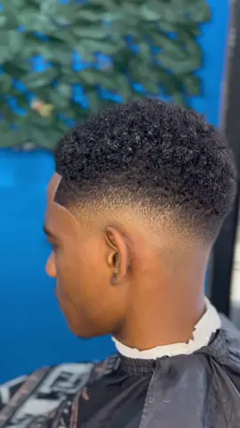 #barber #creatorsearchinsights #tiktokshop #hair #haitiantiktok @TAYLOR🇭🇹BARBER💈 @Boss dodo @Franco barber🦅🦅🦅🦅🦅💜💜💈 @Tawtawbarber @Luc Elisnel @Josstim 
