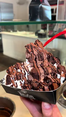 What better way to celebrate National Waffle Day than with one of our decadent dessert waffles!! 🍫🍨 Which flavor are you going to celebrate with? 😋 #waffles #icecream #tampa #viral 