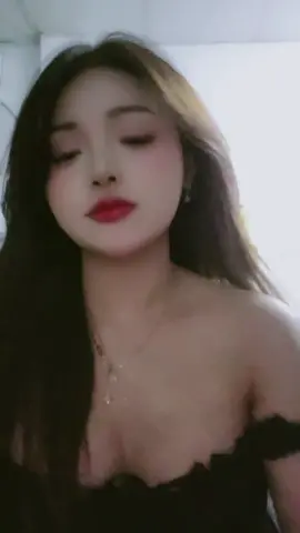 ai làm em khóc nữa rồi 