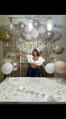 #happy #birthay to me ,, un añito más lleno de experiencias sabiduría amor y lleno de prosperidad , Amo mi vida 🎉🎉🎉🎉🥳🥳🥳🥳🥳