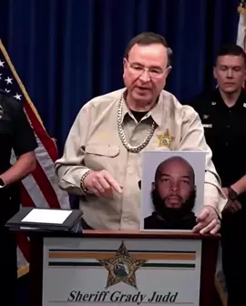 SHERIFF IN THE USA WEARS A $50,000 GOLD CHAIN WHICH WAS SIZED IN A BUST. #USA #USnews #USACRIME  📽 via/ IG polksheriff follow IG Worldwidecatchup 