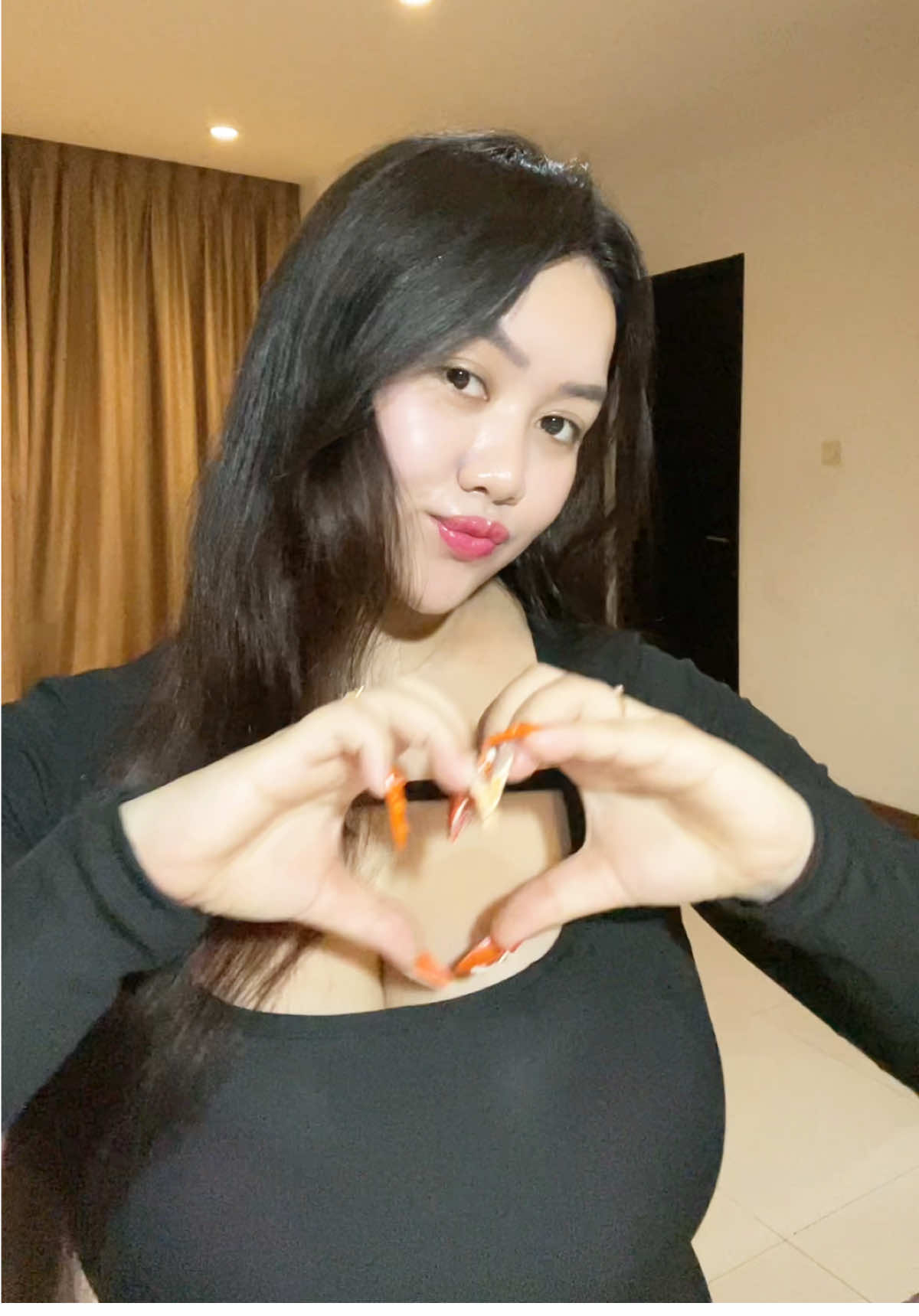Tia monikaa #foryou 