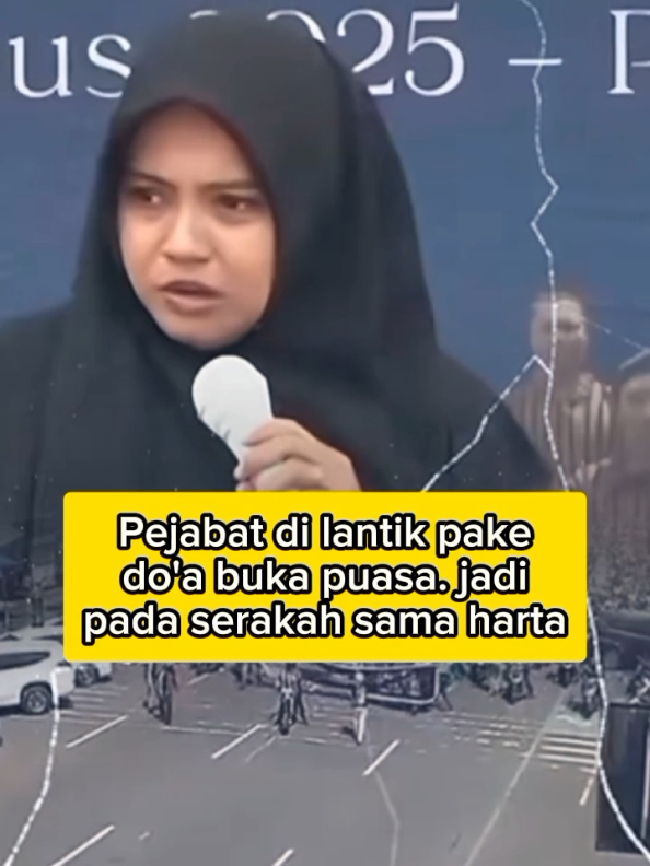 Ustadzah Mumpuni : Pejabat dilantik pake do'a buka puasa