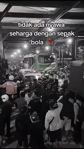sejatinya sepakbola adalah hiburan bukan KUBURAN,lekas membaik🥀 #bobotohawayjogja #jogja #bobotoh #psimjogja 