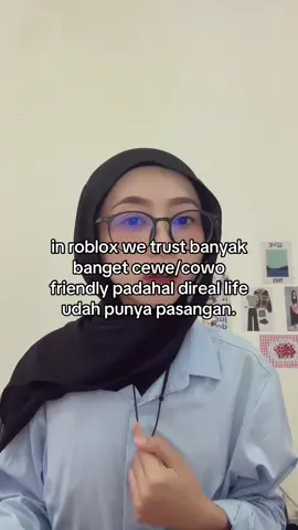 ngomongin diri sendiri kah maniez ??🥰🤏🏻 #roblox #fyp #robloxfyp 