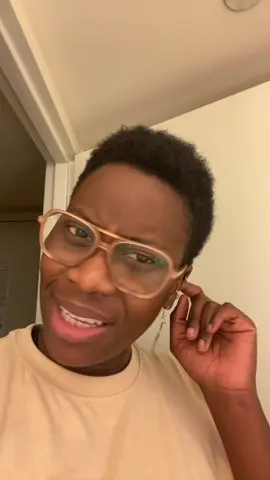 I know people who literally don’t or very rarely interact with straight (or even cis) people ever #lesbian #studsoftiktok #iykyk #gay 