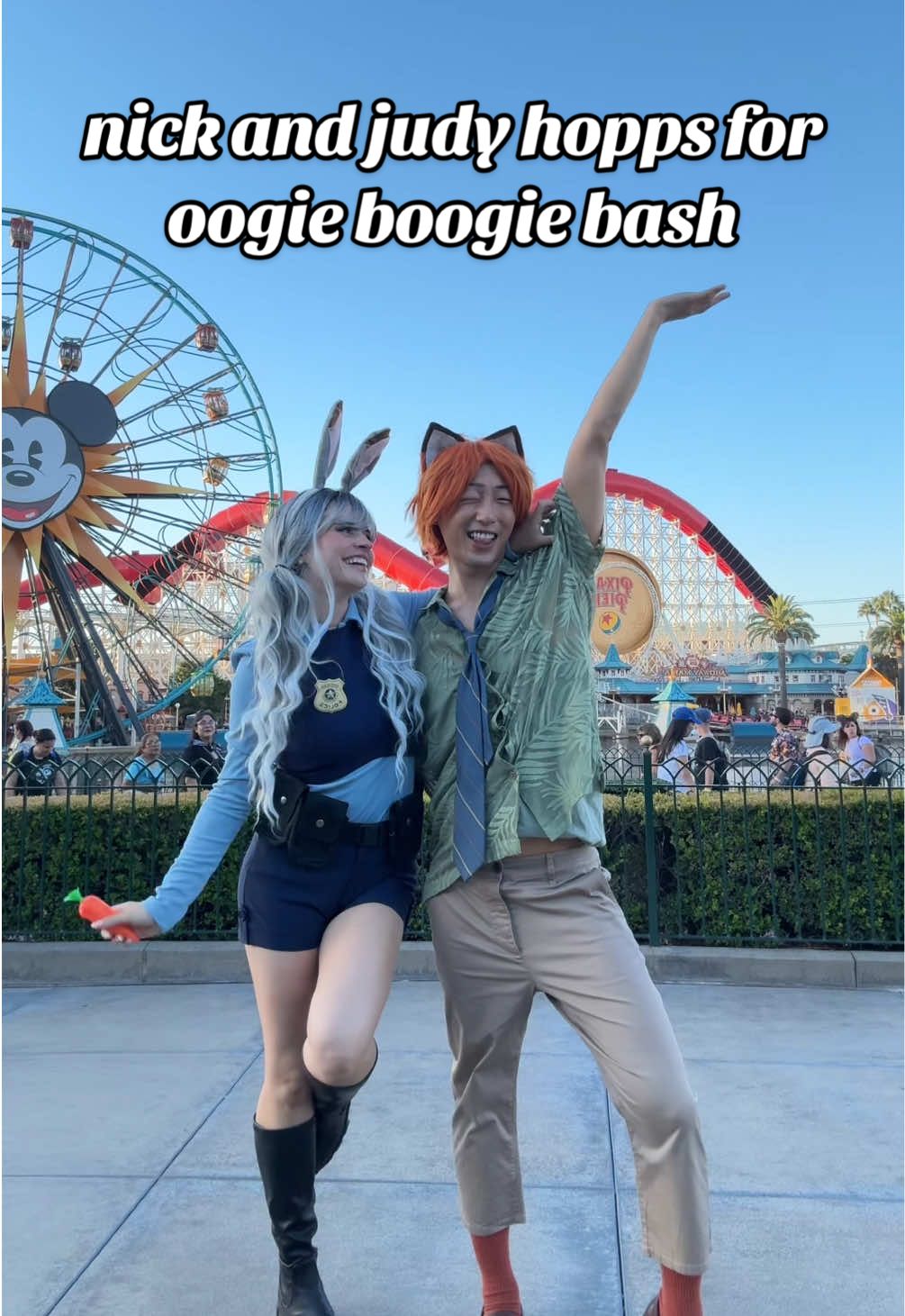 nick wilde and judy hopps take on oogie boogie bash!!!! 🐰🦊🎃 @Disney Parks @Mikey Louie #oogieboogiebash #zootopia #judyhoppscosplay #nickwildecosplay #nickandjudy 