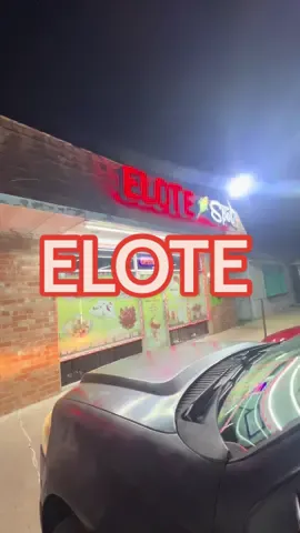 ELOTE spot over here on edgebrook in south Houston by the south Houston high school. Great purchase for a late night snack. #elote #corninacup #southhouston #elotespot #houston 
