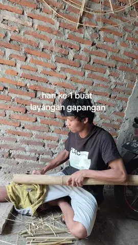 sek repot gawe layangan #masukberanda #foryoupage #jombang24jam #xyzbcab 