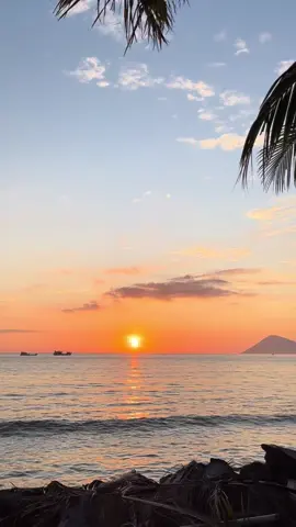 Selamat senin🙏🏻 #manado #manadostory #fyp 🤪🫶🏻