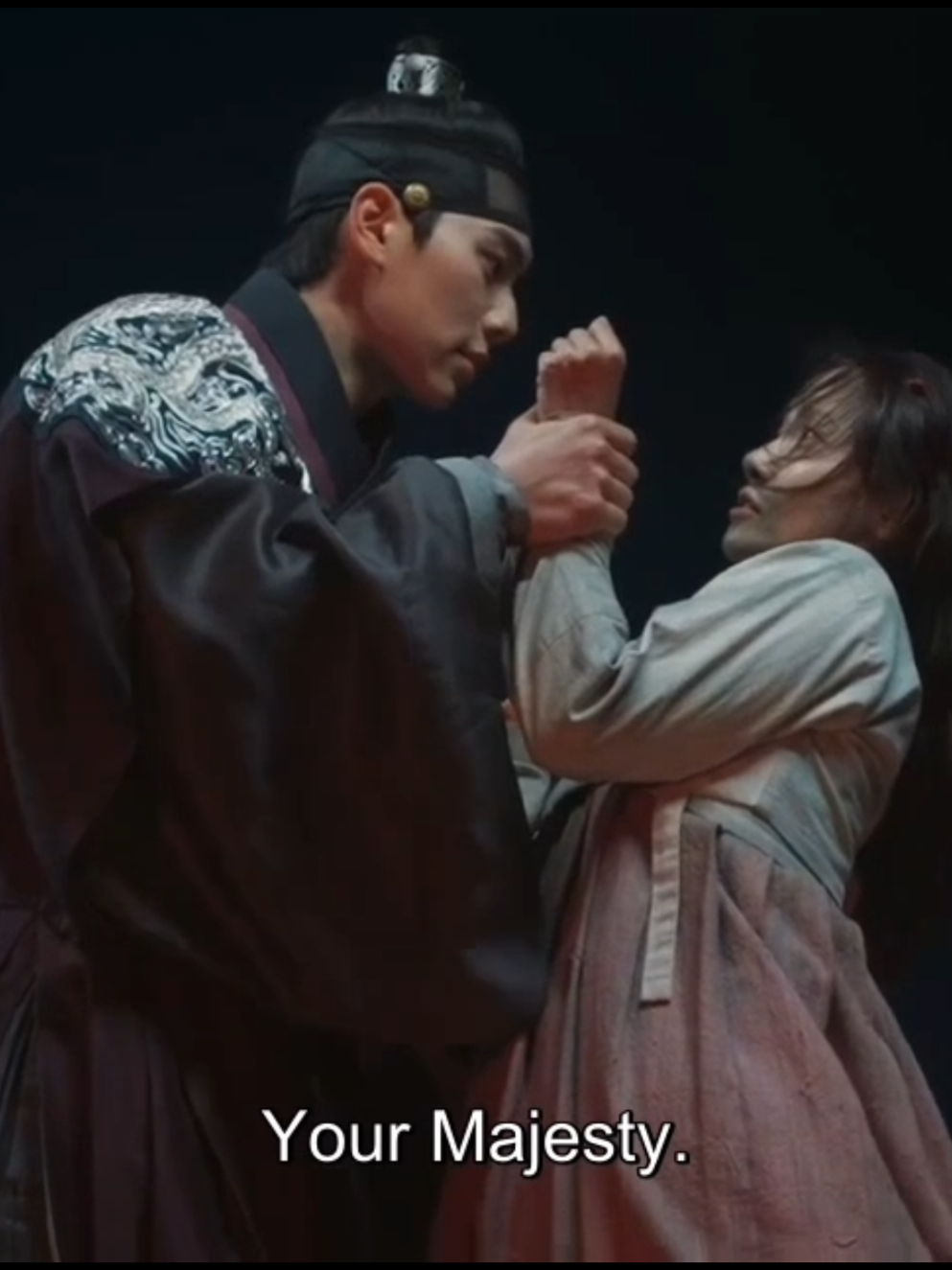 they’re too cute here🥺👉🏼❤👈🏼✨.  #bonappetityourmajesty #kdrama #leechaemin #imyoonah 