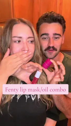 💋 “Plump, glossy, & hydrated… Fenty knew what they were doing 😍 #fenty #fentybeauty #fentylipmask #fentylipoil #grwm 