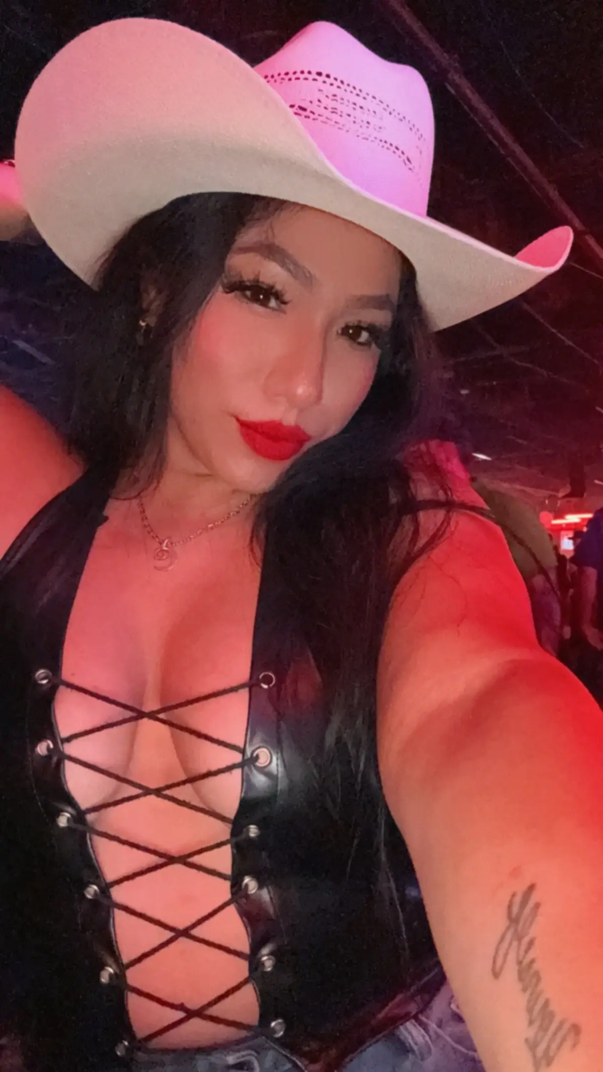 Any man of mine better be proud of me  #fyp #cowgirls 