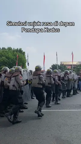 Simulasi demo dan pengamanan unjuk rasa di pendopo oleh polres kudus #demo #unjukrasa #simulasidemo #kudus #kudus24jam 