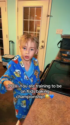 Owen said do not come for him about his hair! He knows it’s crazy after his shower but he was more worried about making/eating these treats!🤣😅🫶🏼💙#kidbaker #treat #sweet #Recipe #ricekrispietreats 