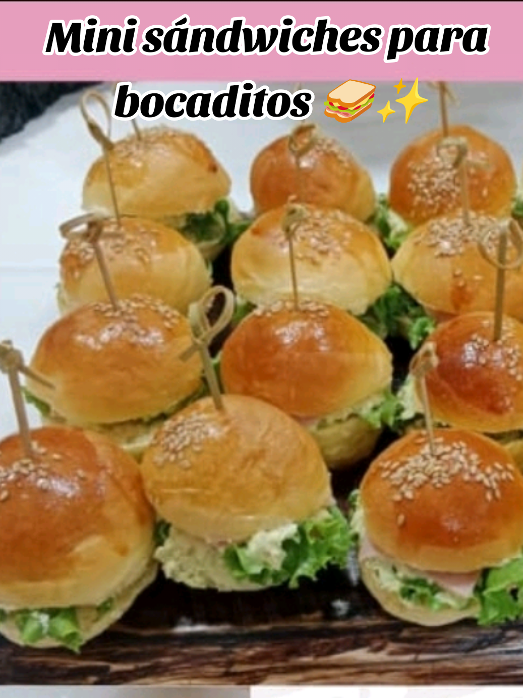 “Esto es lo que vendemos en nuestro negocio😋 mini sándwiches para bocaditos 🥪✨ Hechos a mano, frescos y listos para tu evento. Perfectos para cumpleaños, reuniones o celebraciones especiales en Ibarra. ¡Pídelos y sorprende a tus invitados con un sabor único y artesanal! 🎉” #MiniSándwichesParaBocaditos  #BocaditosArtesanales  #BocaditosIbarra  #EventosCreativos  #creatorsearchinsights 