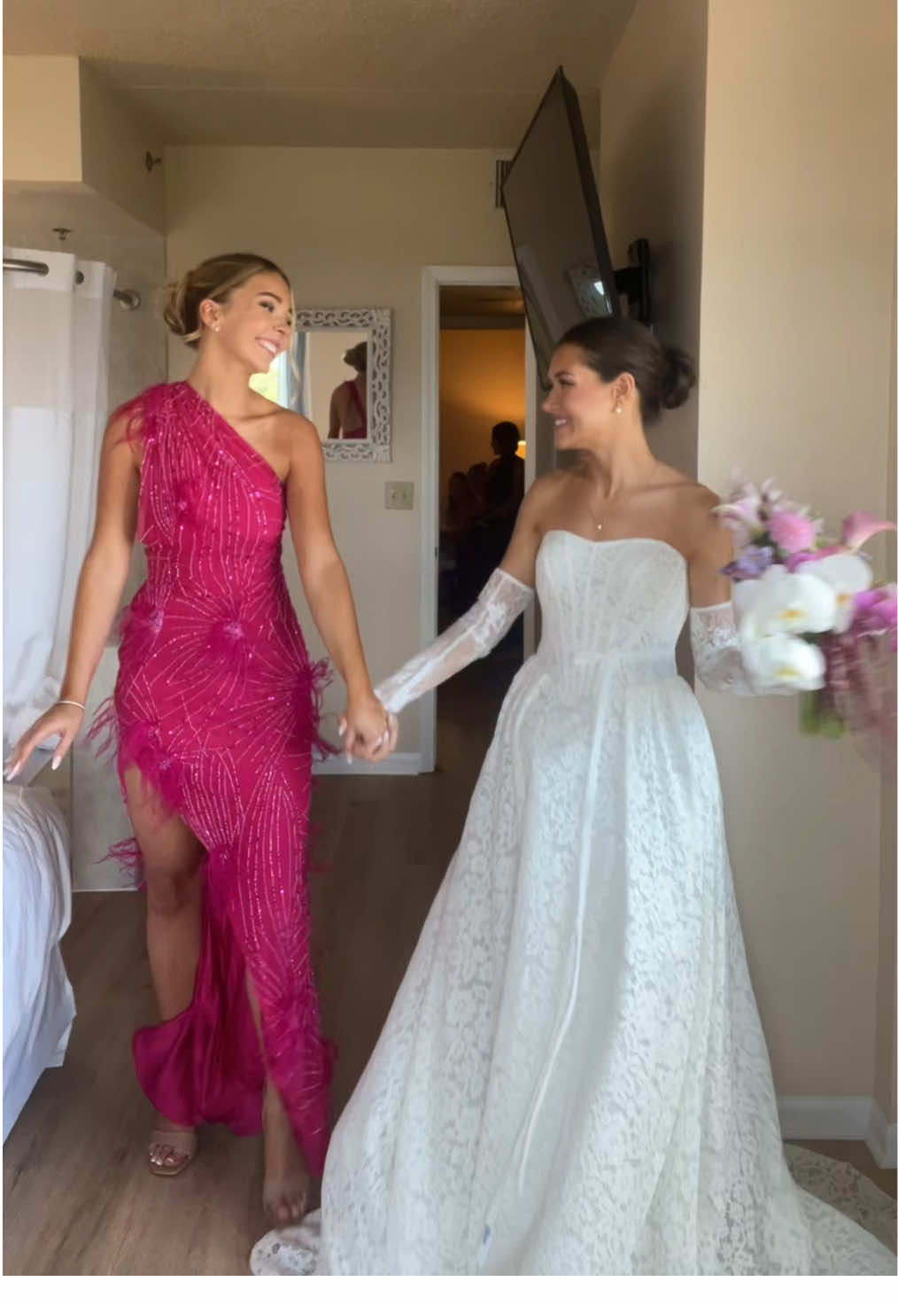 bestie forever #maidofhonor #wedding #weddingdress @Madeleine 