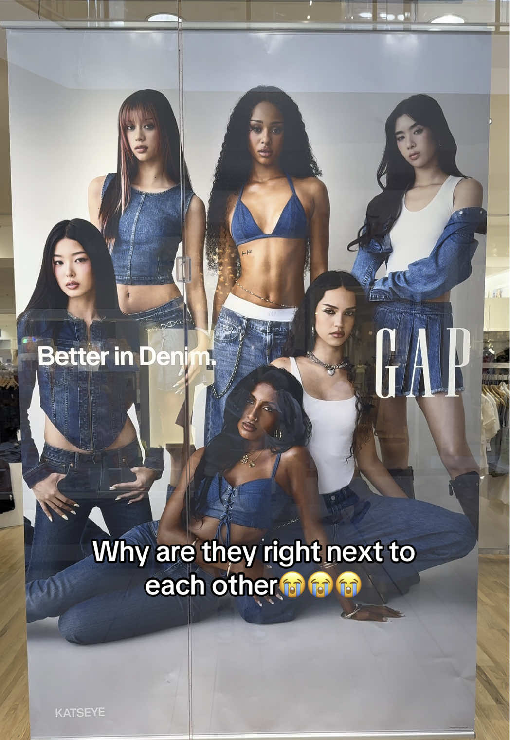 the KATSEYE ad didn’t need any words💅🏾 #katseye #gap #sydneysweeney #americaneagle #ae 