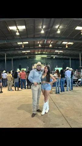 A well deserved outting with the LOML 😘❤️ @Cristal  #fyp #paratiiiiiiiiiiiiiiiiiiiiiiiiiiiiiii #parejas #bailando #jaripeo 