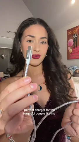 #iphone #phonecharger #fastcharger #cargador #cargadormultifuncional 
