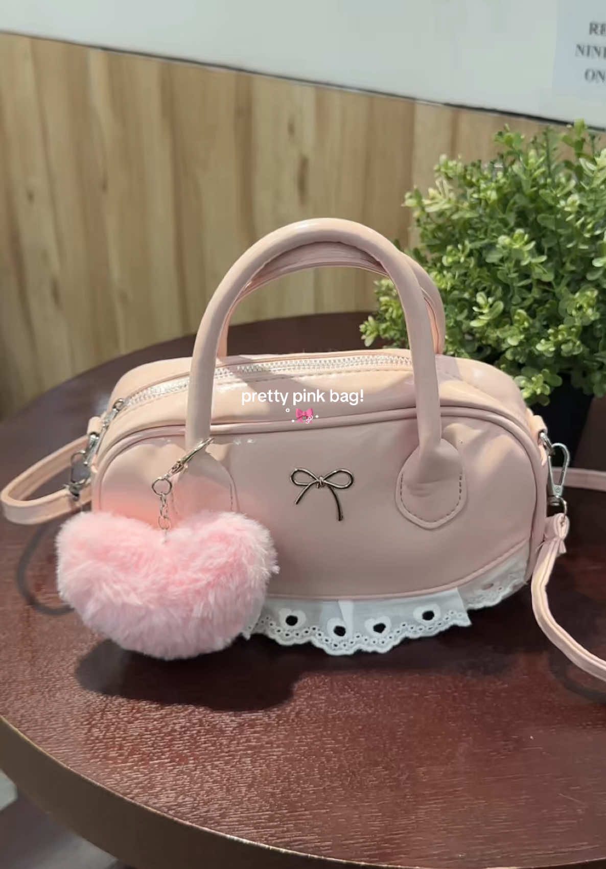Replying to @𝓉𝒾𝓃 𝓉𝒾𝓃 ࣪ ୨ৎ feelin’ like a princess with this pretty pink bag 🥺🩰✨🎀 #bostonbag #bowknotbag #crossbodybag #pinkbag #womensbag @BETA Wallets.PH 