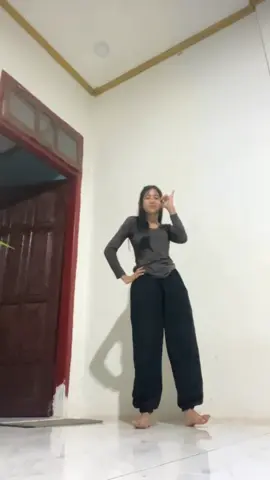 #tabolabale❤️‍🔥 seloww🤏 #fypシ゚ #dance #foryoupage #masukberandafyp 