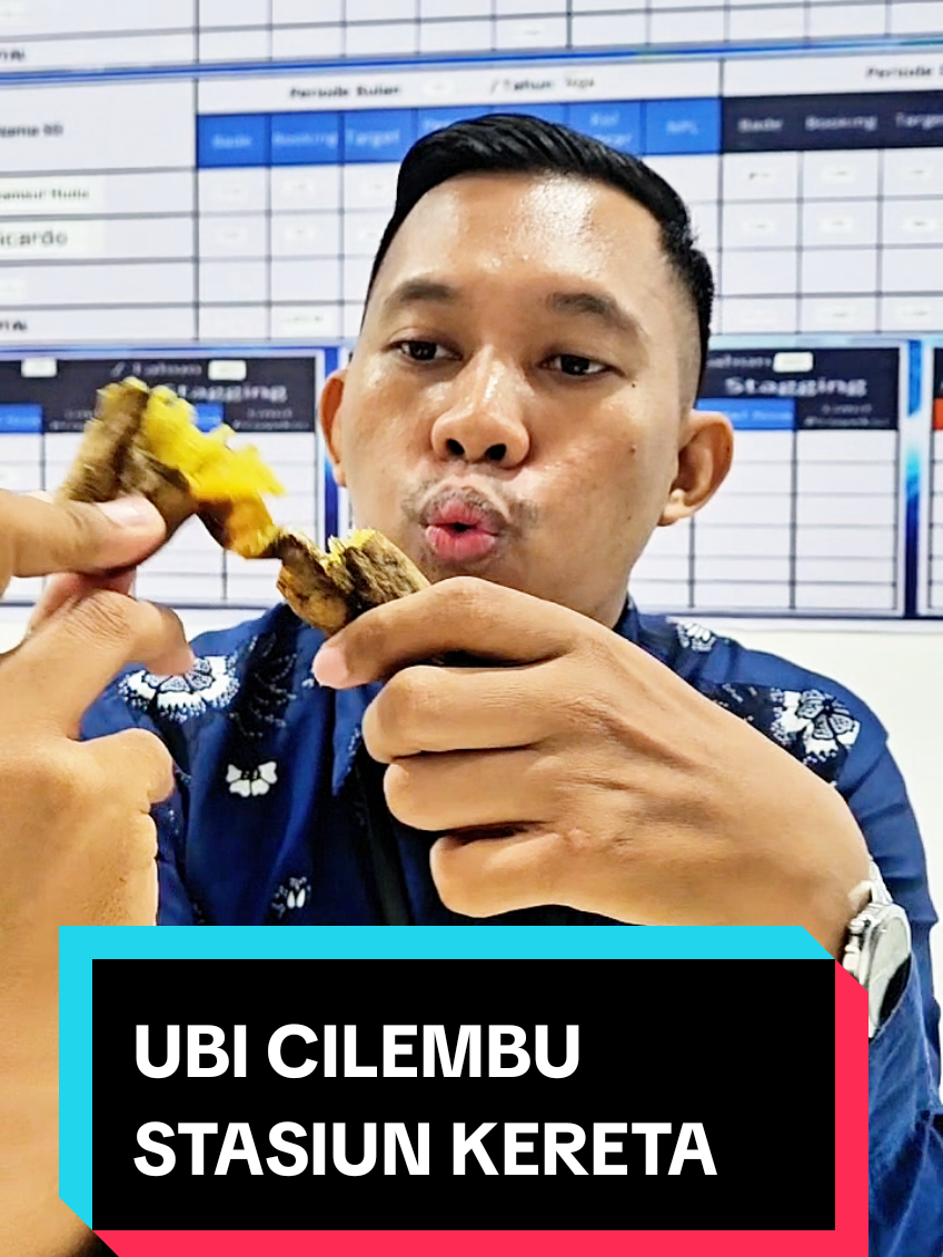 cemilan Sehat satu ini yang namanya ubi cilembu, rasanya manis madu, lembut, dan ngenyangin, proses penyajiannya di panggang/oven guys jadi no minyak minyak #ubicilembu #ubicilembumadu #ubimaducilembu #ubibakar #ubisoft 