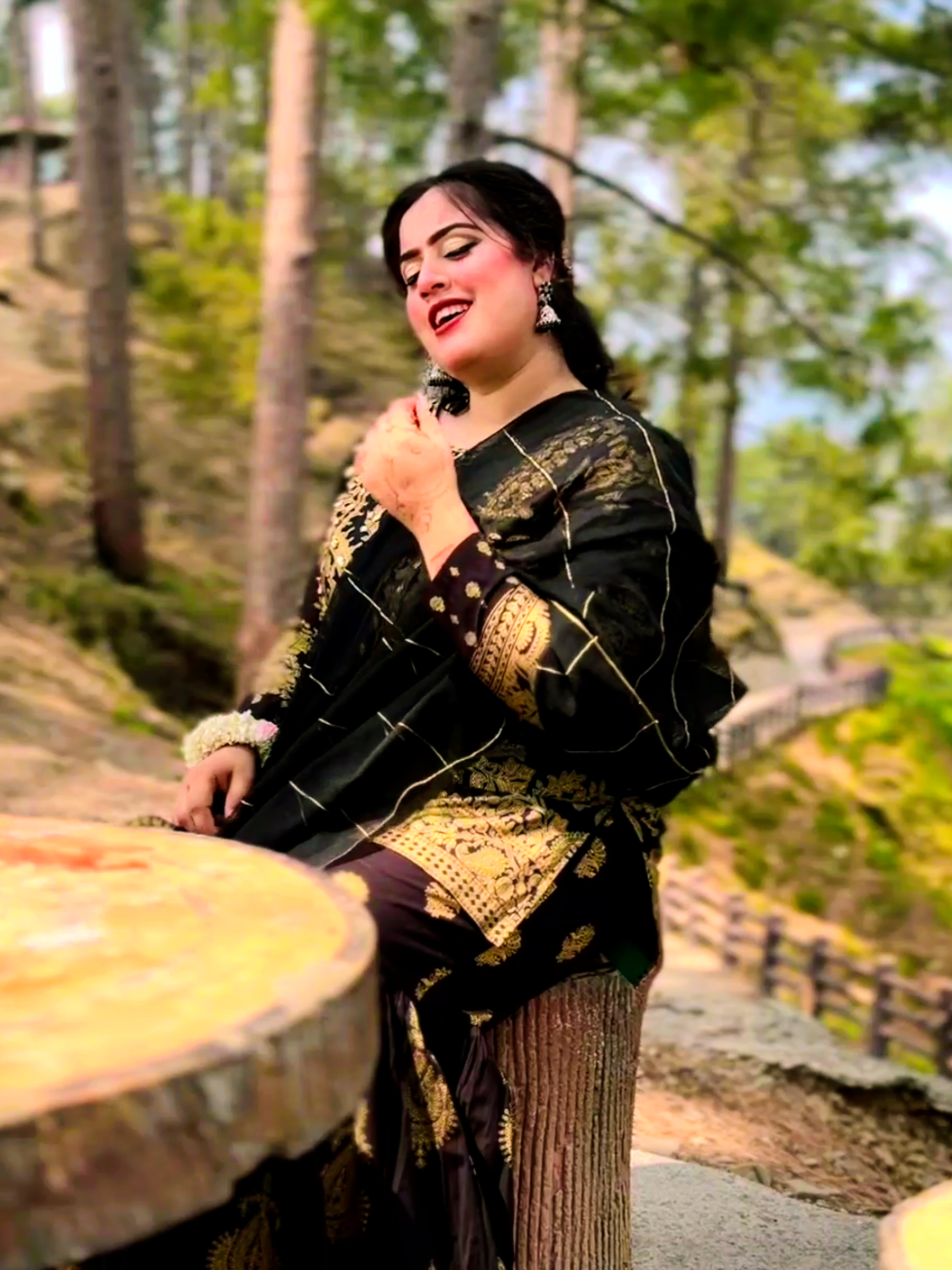 Out Now New Official Song Badnamiyan  Watch On YouTube A Series Official  @singer Tania Khan official  #aseriesofficial 