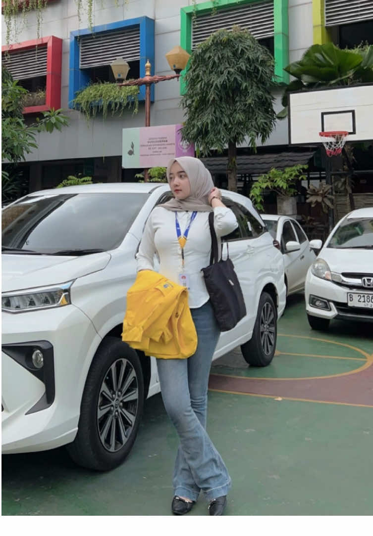 salam kuning😭💛