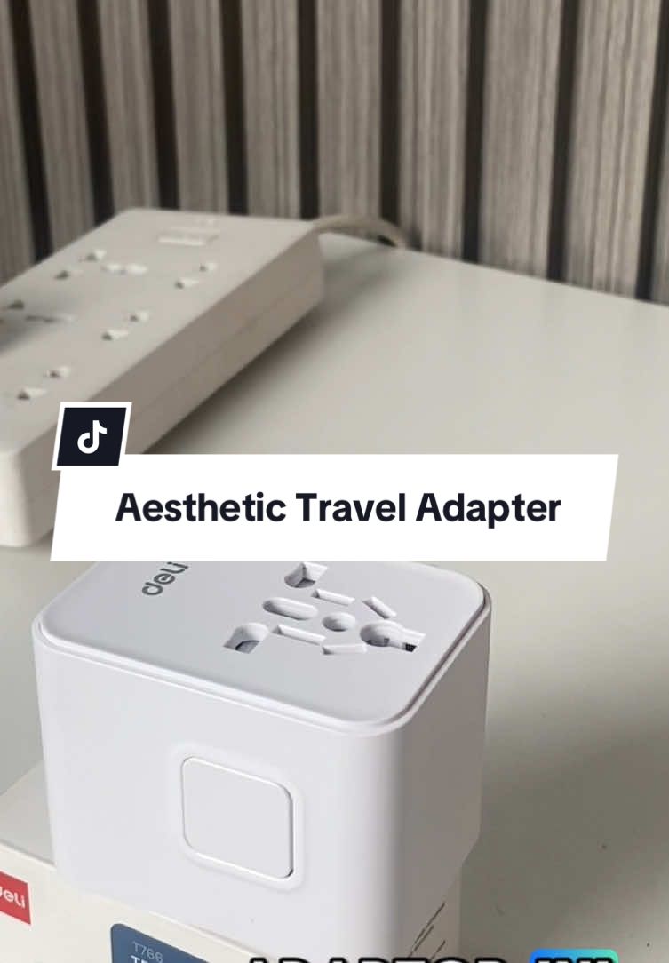 Travel Adapter yang selalu penting kalo kamu jalan keluar negeri 🤩 #alatkantor #deliindonesia #officelife #adapter #fyp 